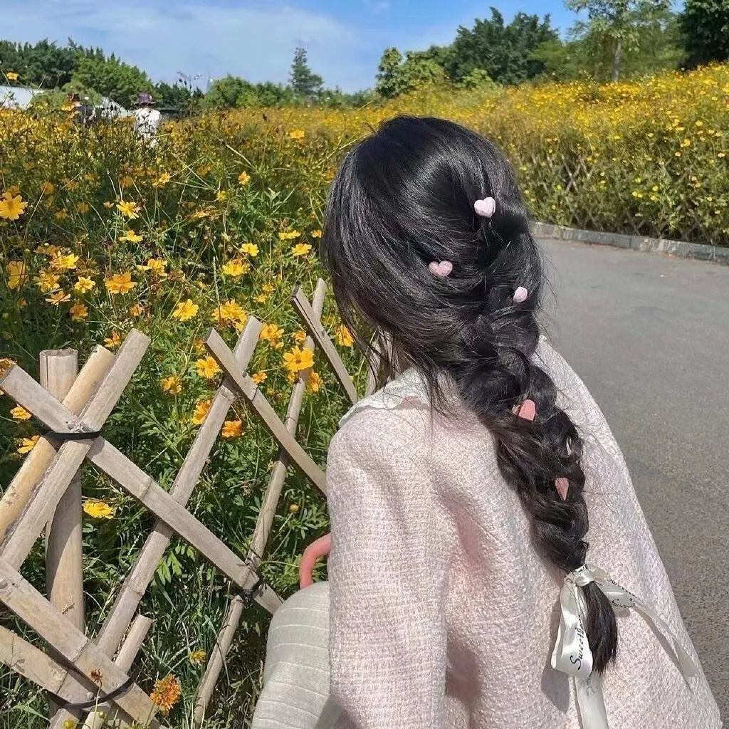 血染两山红